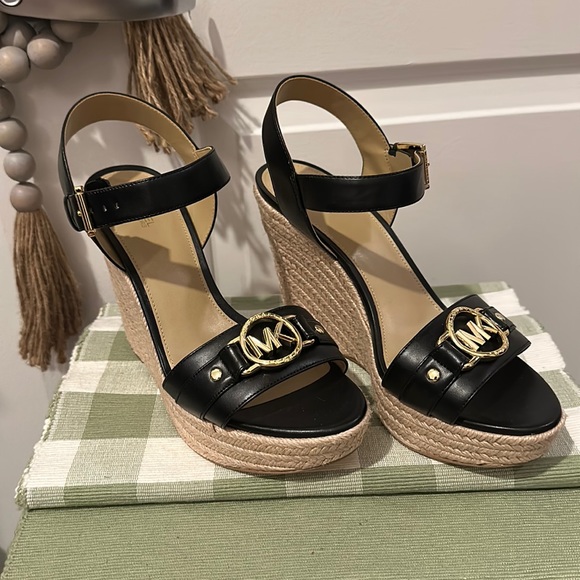 Michael Kors Shoes - Authentic NWOB Michael Kors Rory wedges